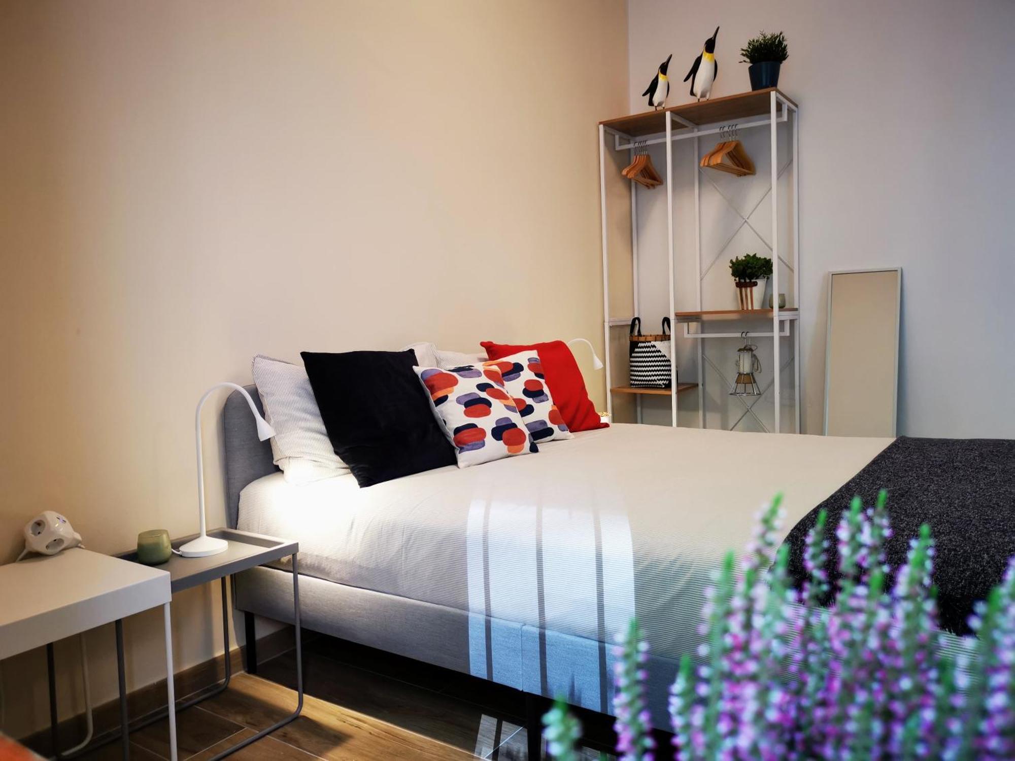 Spacious Apartment 50 Meters From The Metro Milan Ruang foto