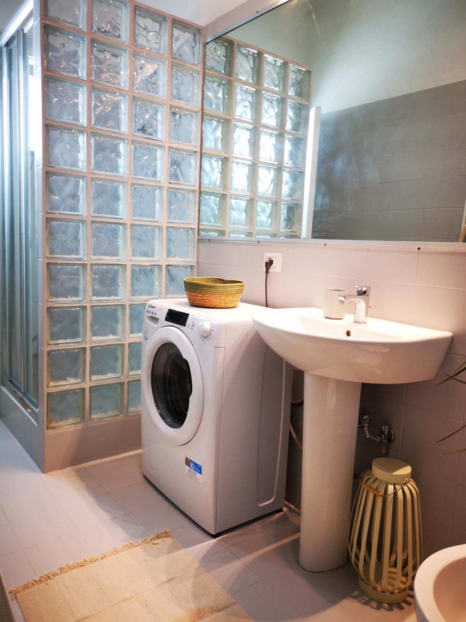 Spacious Apartment 50 Meters From The Metro Milan Bagian luar foto