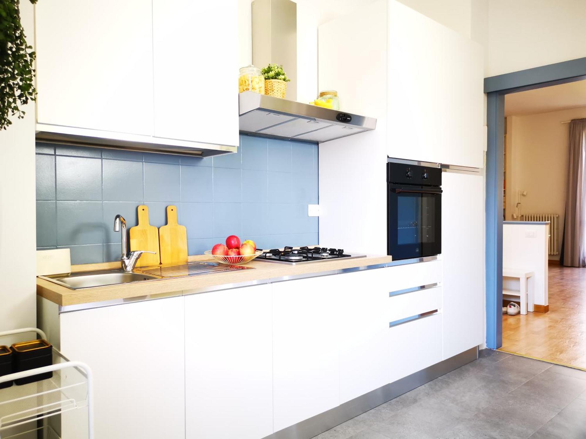 Spacious Apartment 50 Meters From The Metro Milan Bagian luar foto
