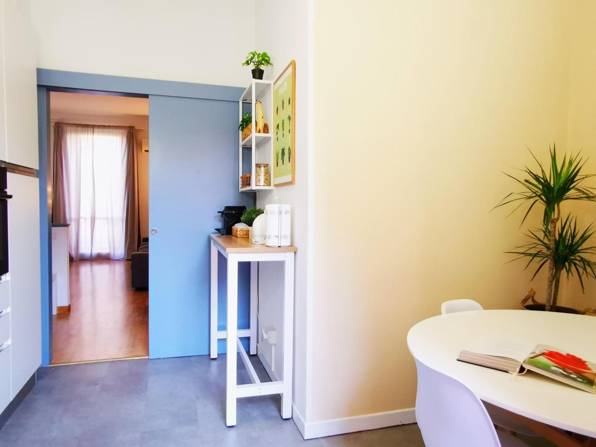 Spacious Apartment 50 Meters From The Metro Milan Bagian luar foto