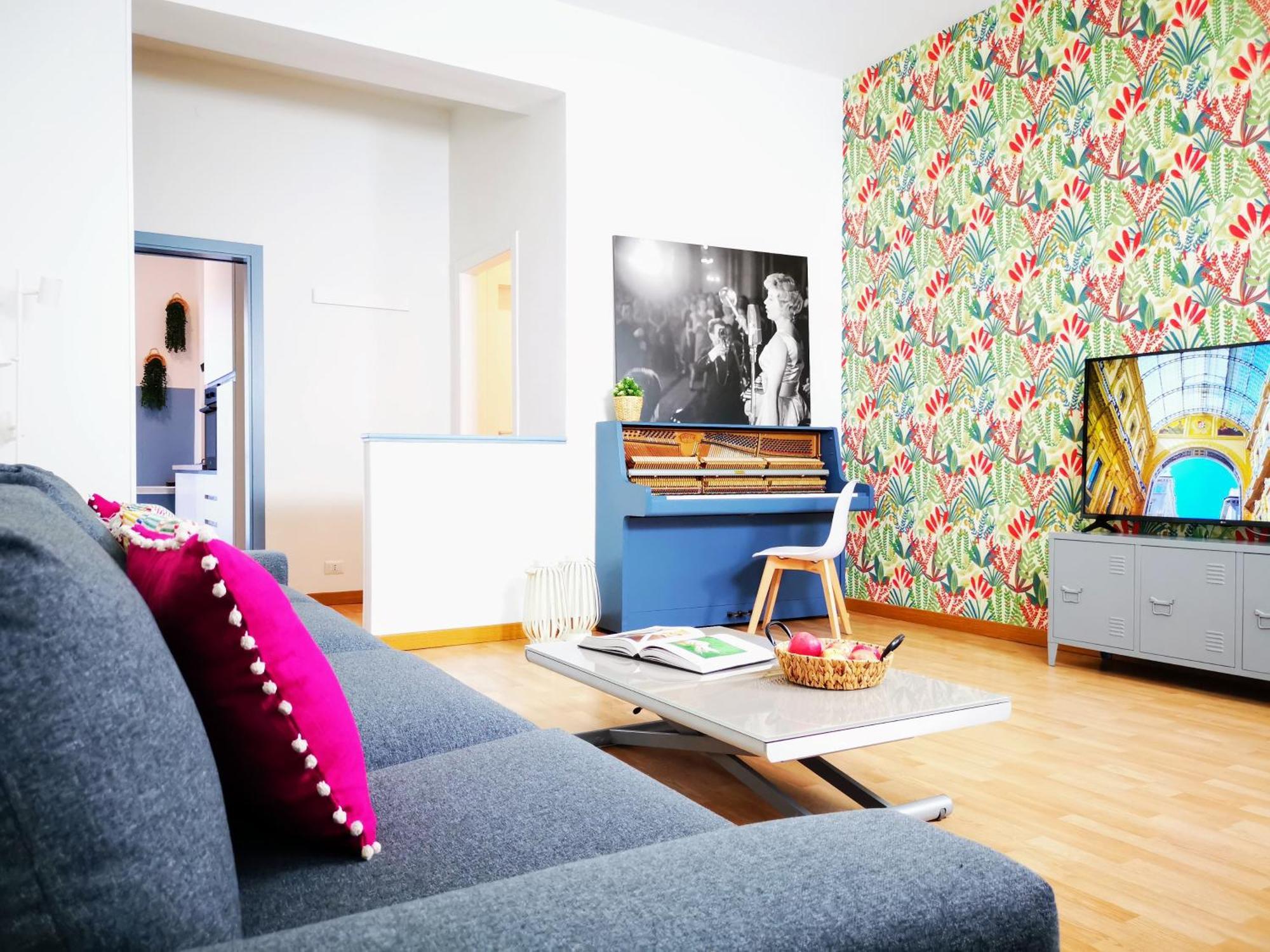Spacious Apartment 50 Meters From The Metro Milan Bagian luar foto